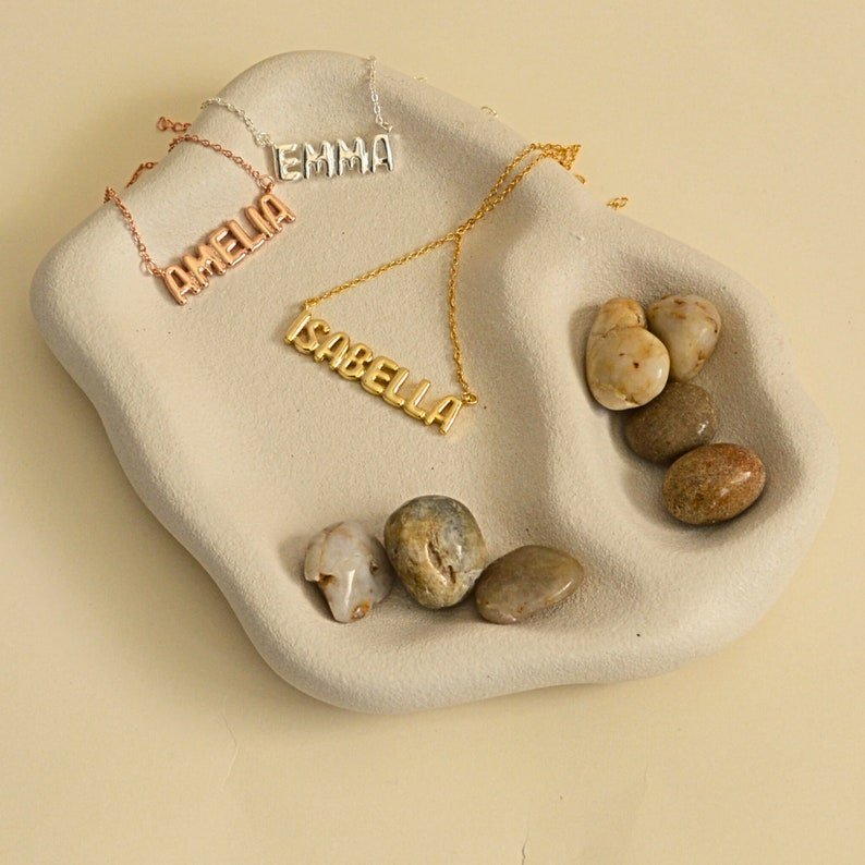 Olivia Bubble Name Necklace - Ornaments Co - 18K Gold Plated